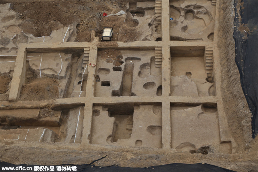 Large-scale ancient tomb complex discovered in Henan