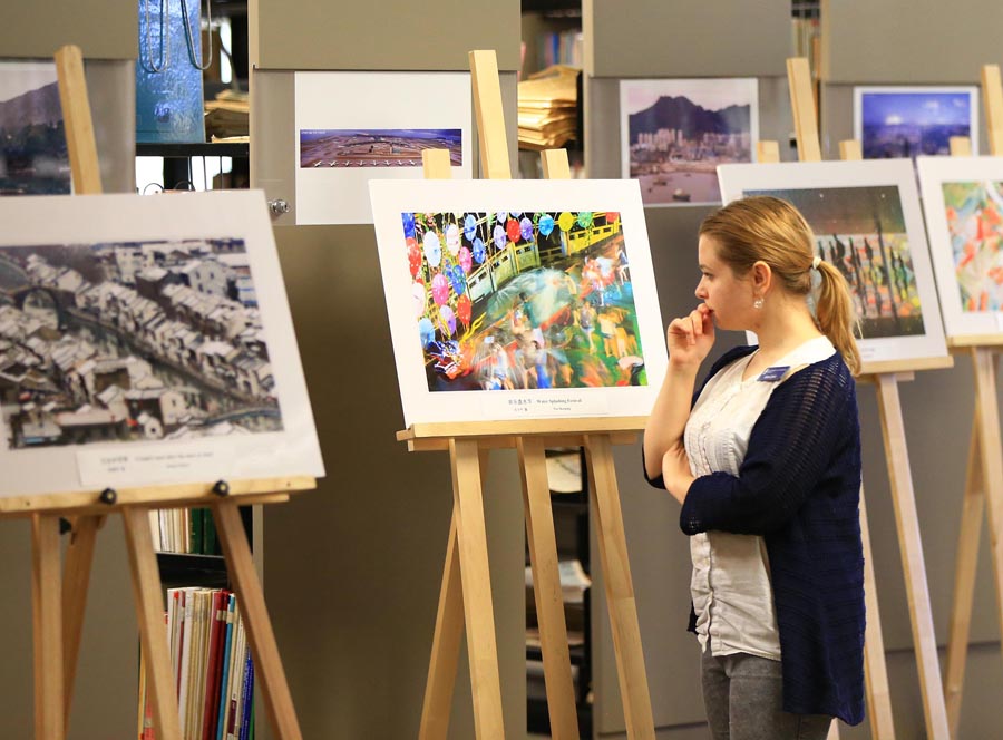 <EM>Tempo of China</EM> Photo Exhibition held in Canada