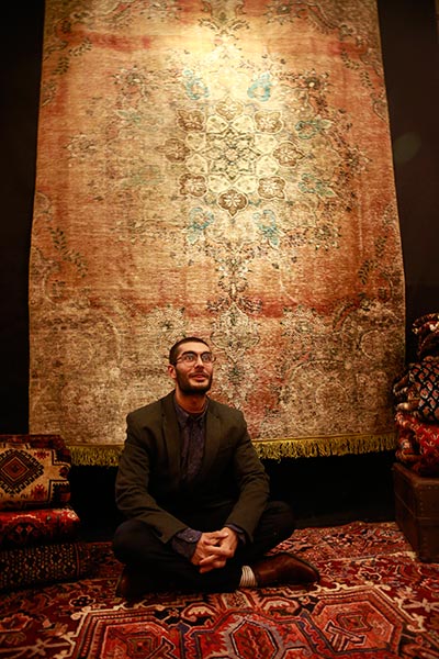 Carpets that still fly