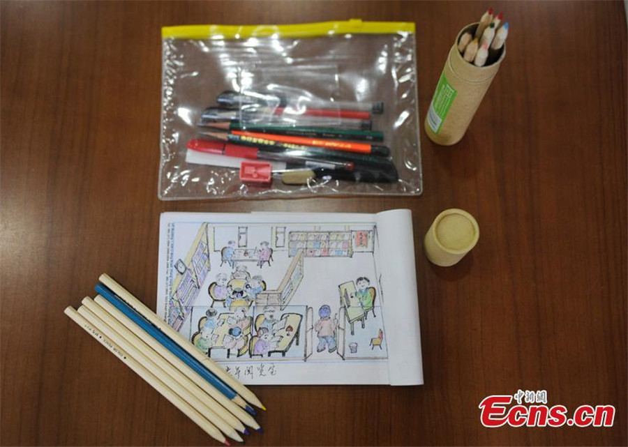 Pencil drawings of retired teacher attract visitors