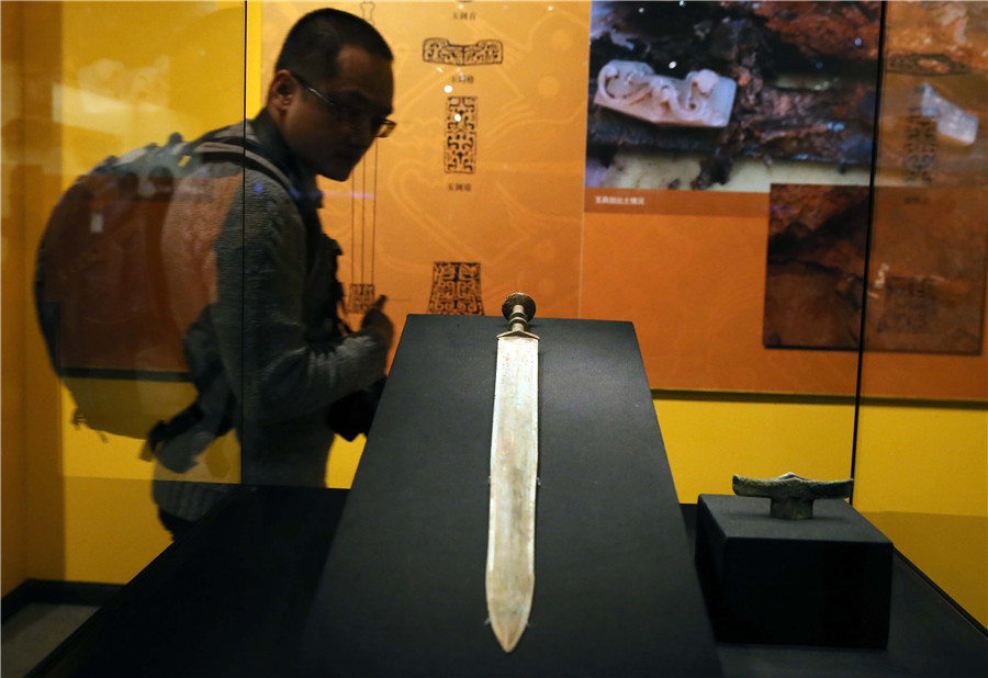 Beijing museum displays Haihunhou tomb artifacts