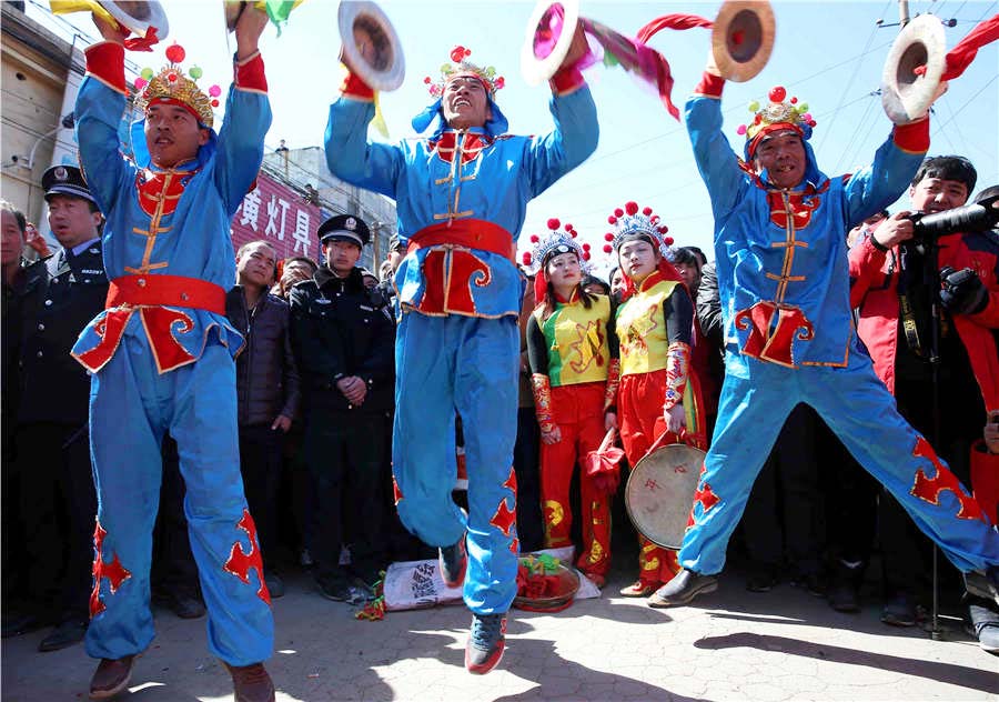 Shehuo performance showcases folk culture in Shanxi