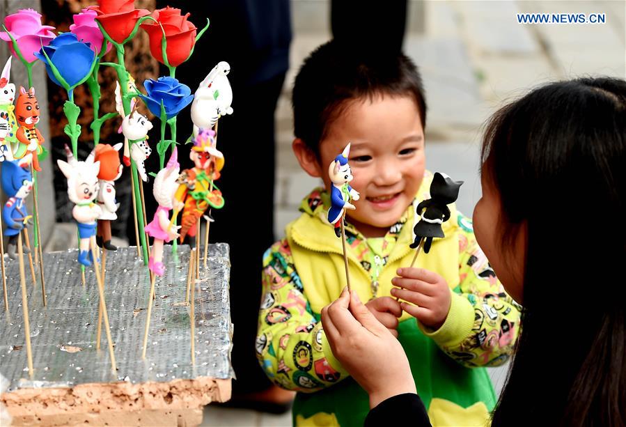 Folk custom temple fair kicks off in C China
