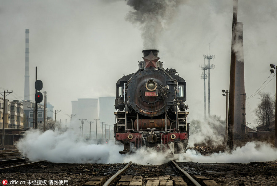 The last steam locomotive is about to disappear in China