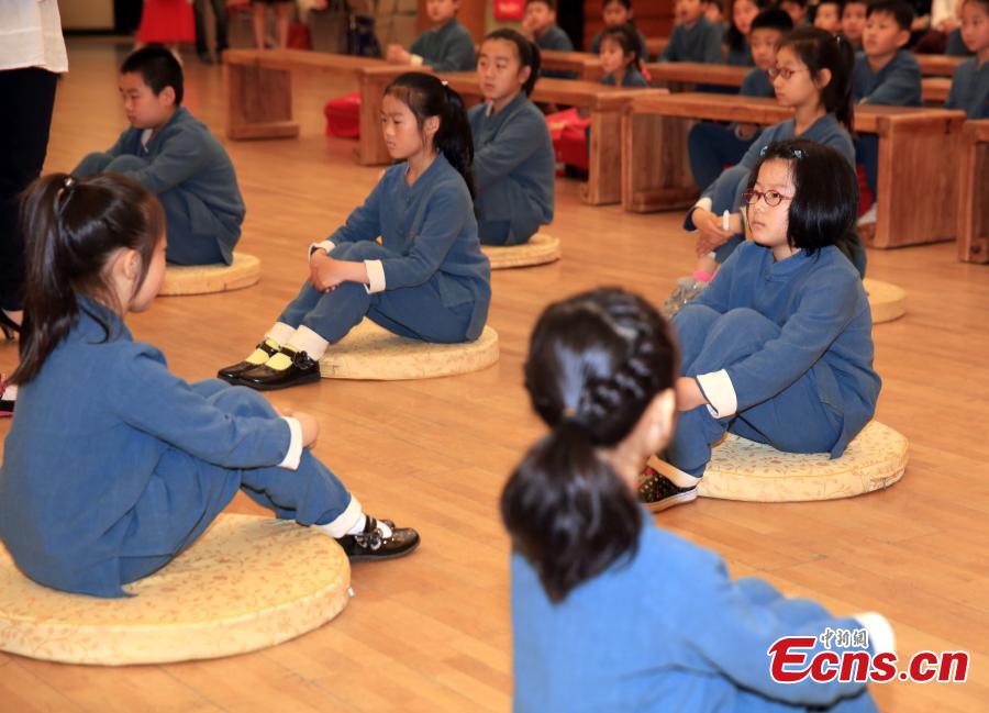 Graduation of traditional Chinese culture school