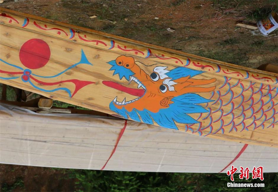 Craftsman busy making boats for Dragon Boat Festival