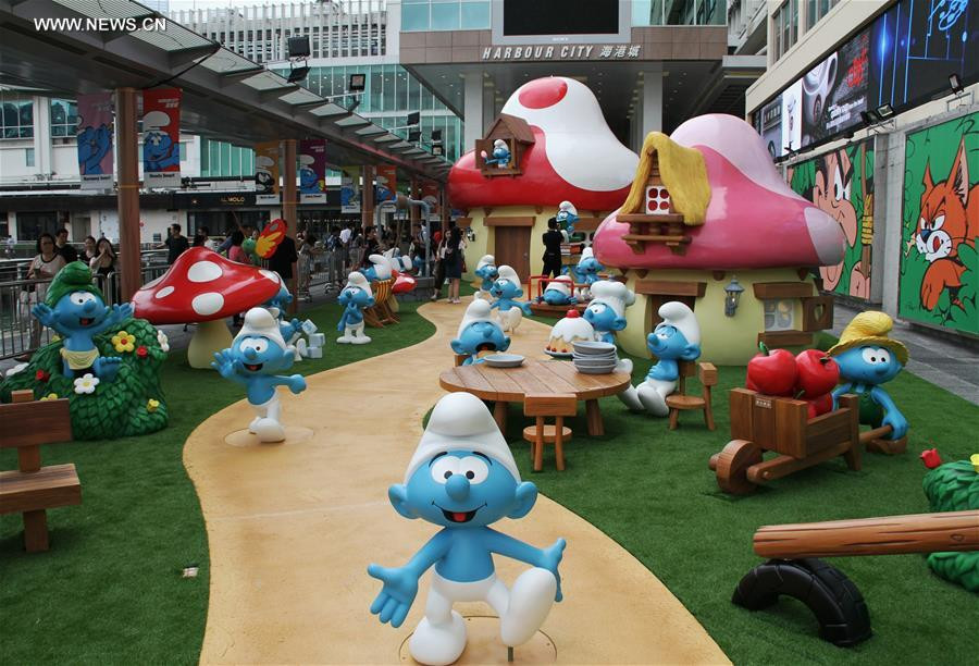 'We're All Smurfs' exhibited in HK