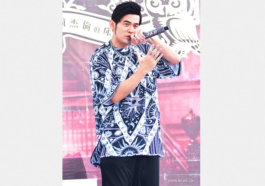 Jay Chou promotes new album 'Bedtime Storie