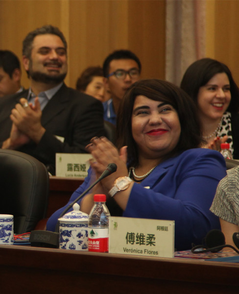 Sinologists share their experiences