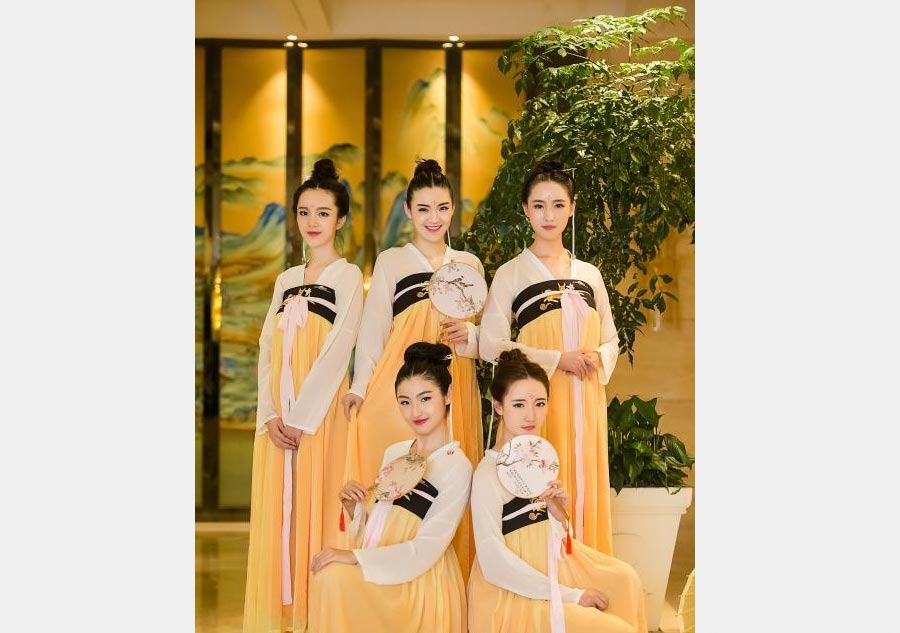 Shaoxing 'wine ladies' to promote local specialty to younger generation