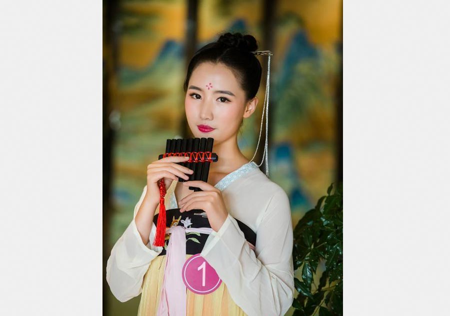 Shaoxing 'wine ladies' to promote local specialty to younger generation