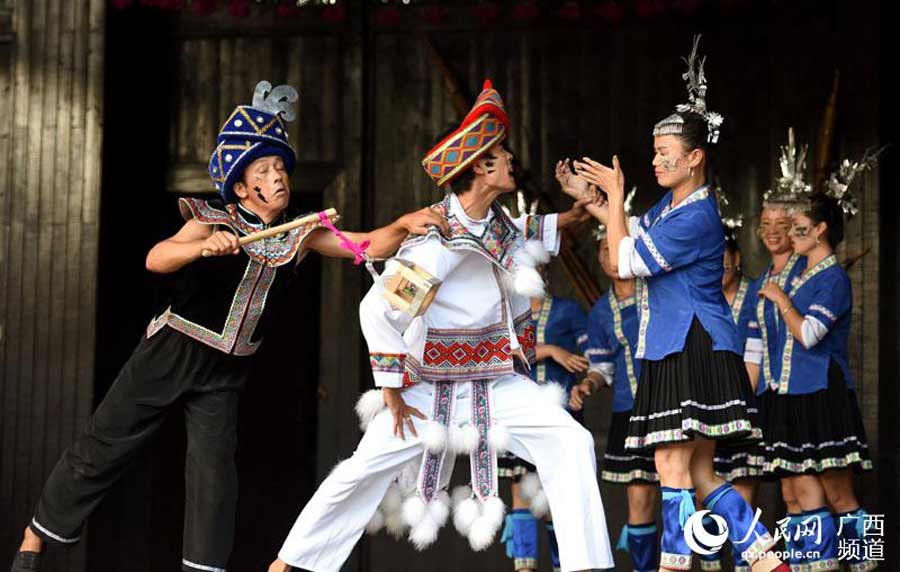 Dong ethnic community celebrates oil-tea festival