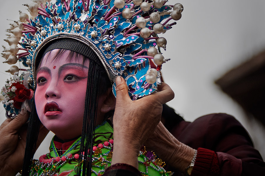 Longzhou Shehuo: Ancient colorful tradition captured on film