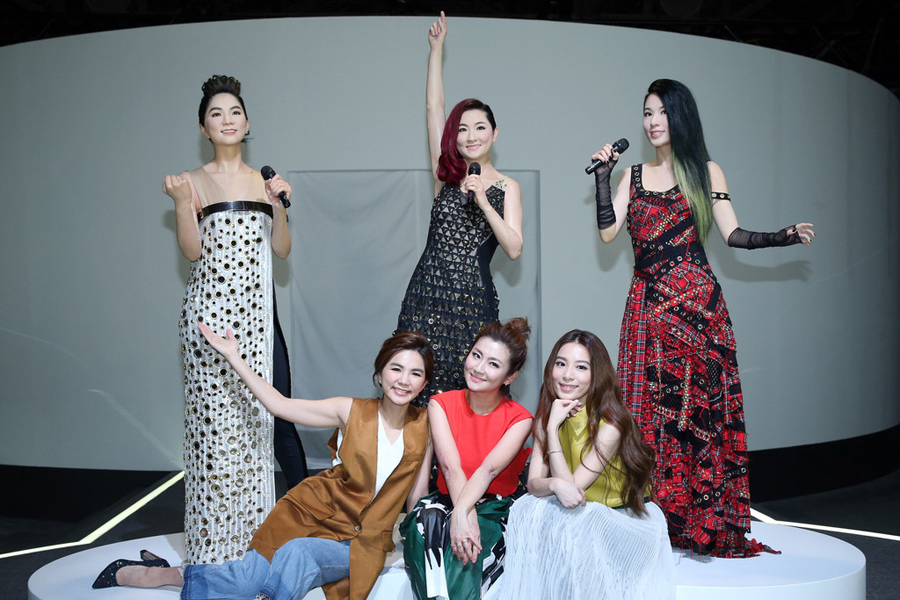 Girl group S.H.E celebrates 15th anniversary
