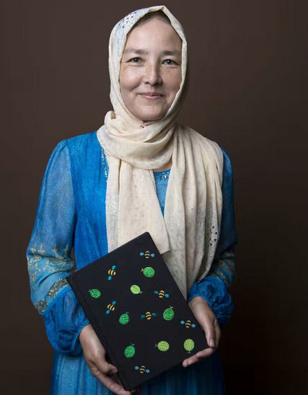 Hami Uygur embroidery: Stitching bright, profitable future