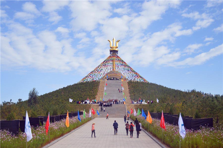 Aobao worship ceremony held in Ordos, Inner Mongolia