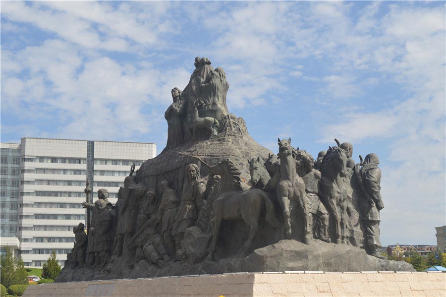 Huge bronze sculpture groups stand out in Genghis Khan Square in Ordos