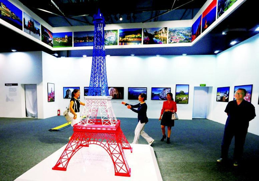A glimpse of exhibition hall of Dunhuang Cultural Expo