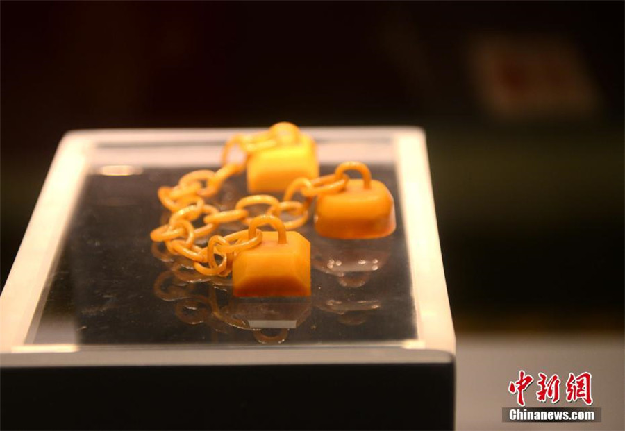 Imperial jade seals of Qing Dynasty on display in SE China's Fujian