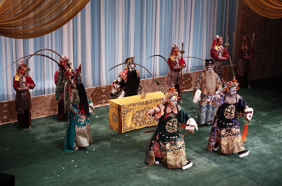 Peking opera 'The General and the Prime Minister' staged in London
