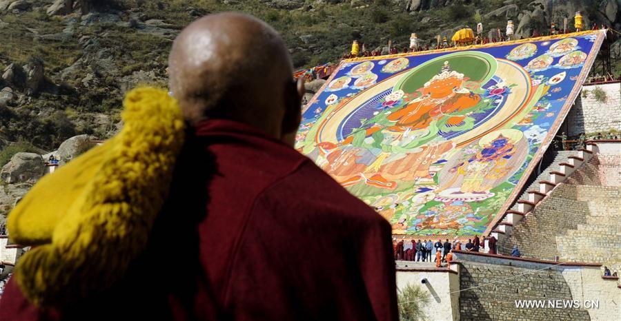 Thangka painting exhibited in Tibet to mark monastery's founding anniversary
