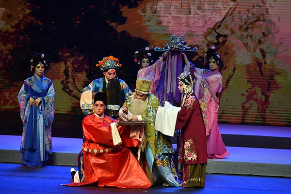 Anniversary shows works of 'China's Shakespeare'