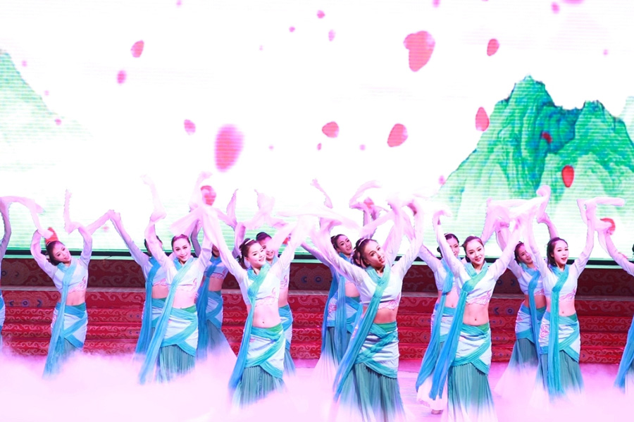 2016 Manchu ‘Banjin Festival’ closes on a joyful note