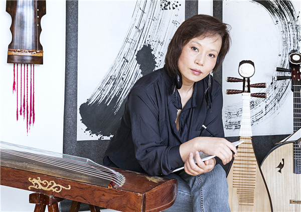 Pipa player Yang Jing is plucking new heartstrings