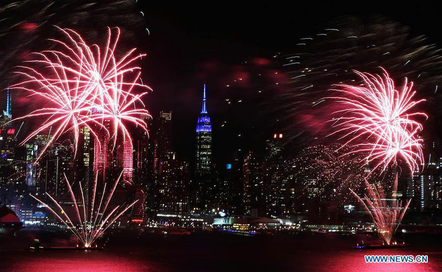 Fireworks light up sky in NYC to celebrate Chinese Lunar New Year