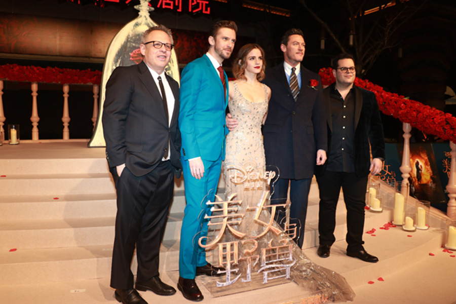 'Beauty and the Beast' stars meet fans at Shanghai Disney Resort