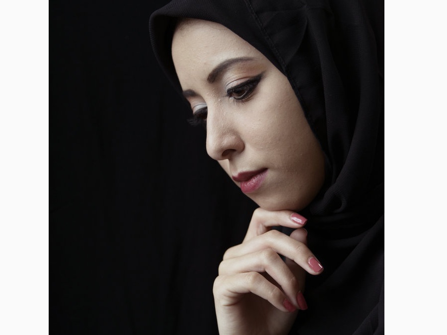 Tender as a stream: Feminine side of Islamic culture
