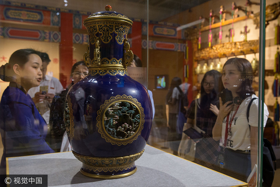 Russian and Chinese cultural relic exhibition held in E China