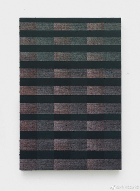 Artists display 400 works at Art Nova 100