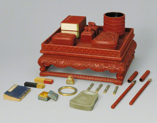 Elegant stationery cases from ancient royal court