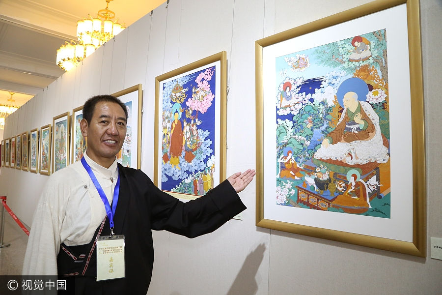 Thangka art exhibition held in Beijing