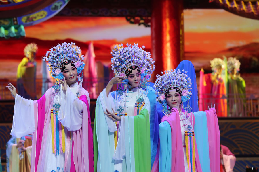 BRICS evening gala delights in Xiamen