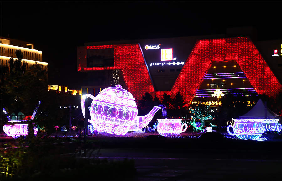 Modern technology lights up Ordos in Inner Mongolia