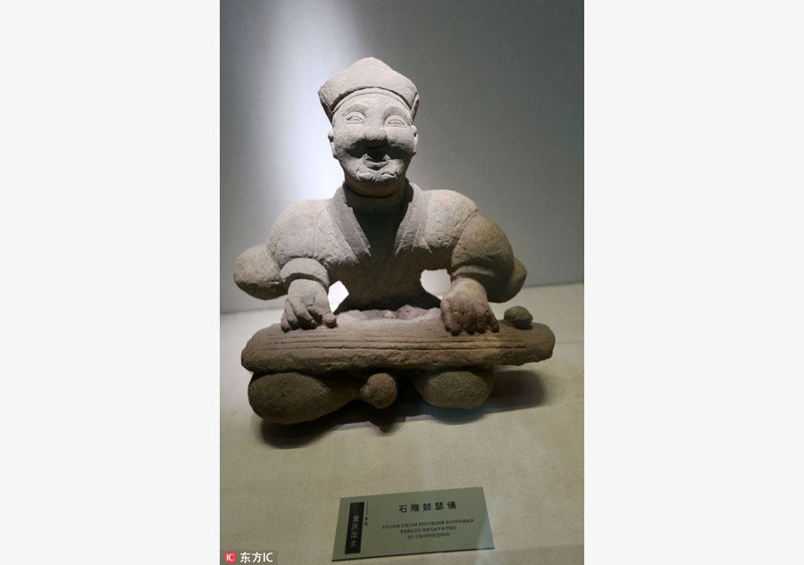 Sculptures show ancient techniques in Chongqing