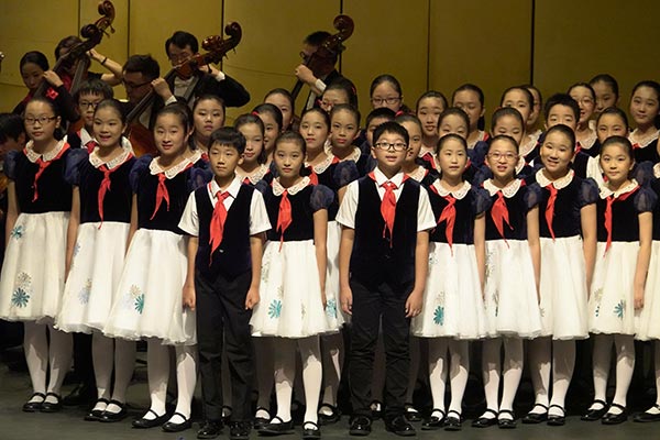 Shanghai arts festival celebrates spirit of youth