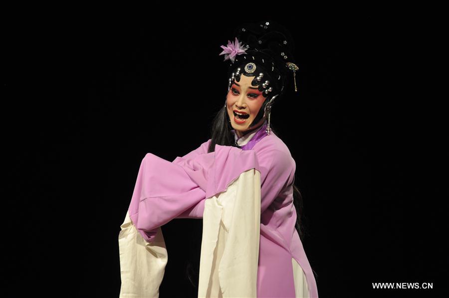 Actors from China's Ningxia perform in Tanzania