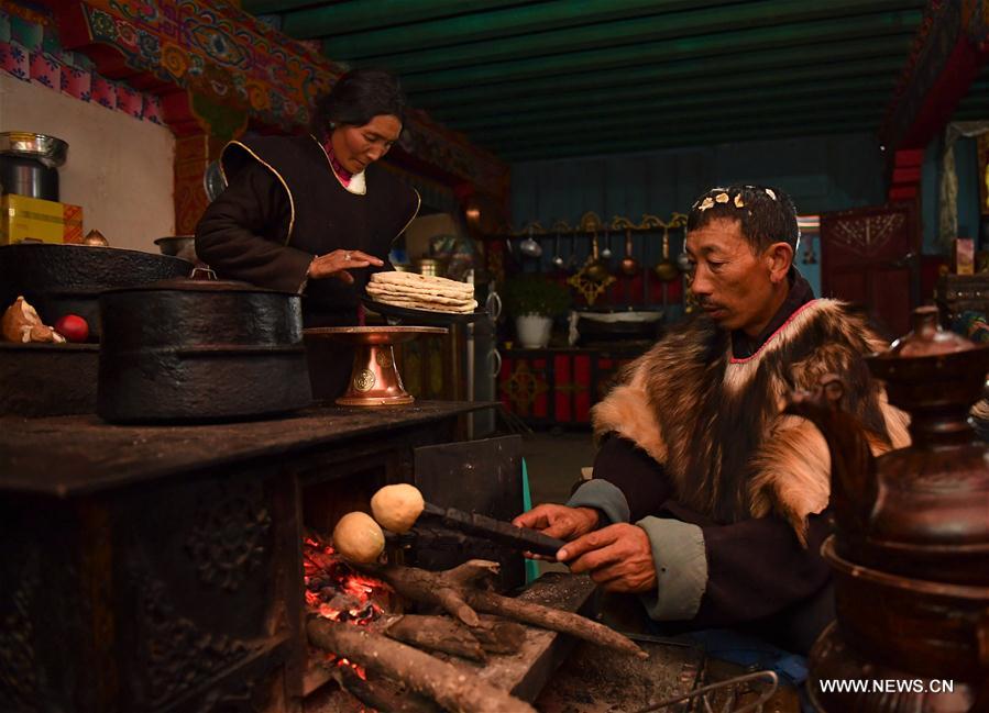 Tibetans celebrate Kongpo New Year
