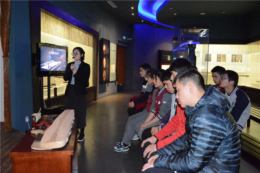 Visually-impaired students touch history with their senses