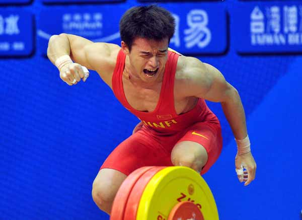 吴景彪打破男子举重56公斤级抓举亚洲纪录 夺冠军