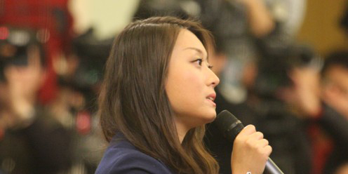 连线首位提问记者:总理说到想去台湾深受感动