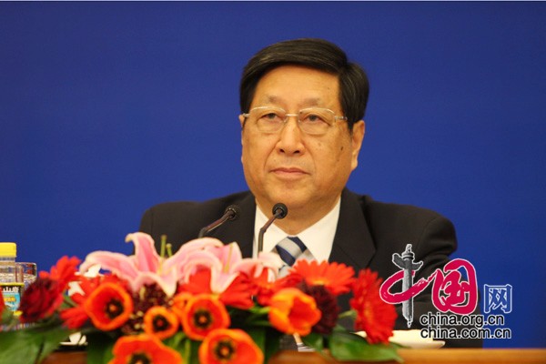 2009年政府调结构取得重大成效 体现在八个方面