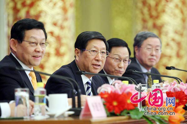 四部委关于加强和改善宏观调控问题记者会