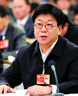 政协委员曝严琦自夸关网吧提案让公司增值5亿