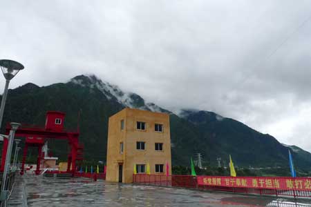 西藏边防行：“水电铁军”——世界屋脊的光明使者
