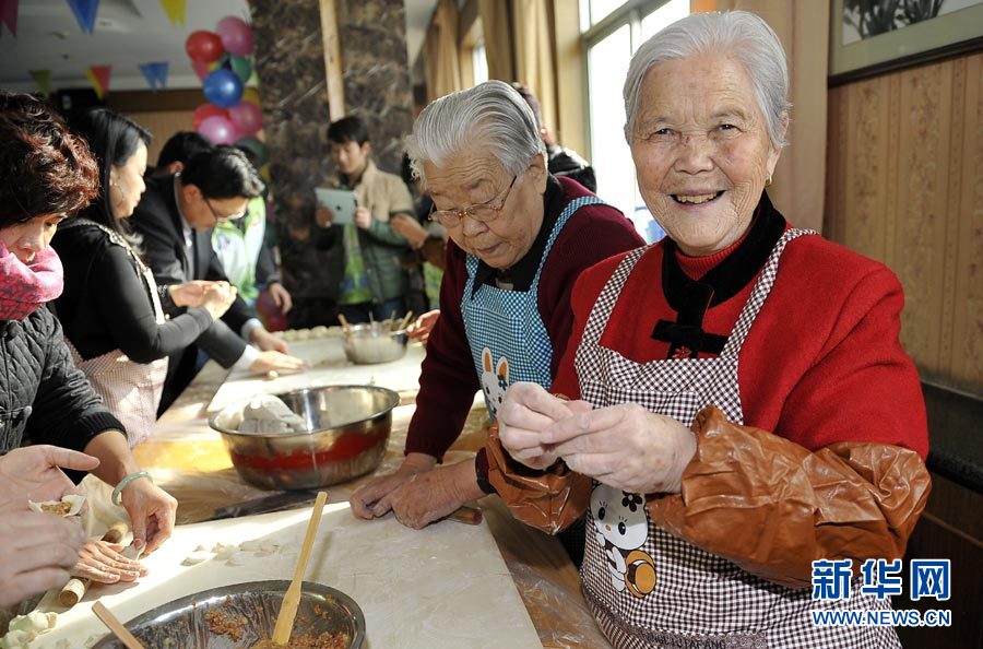 新春走基层：福利院里欢度小年