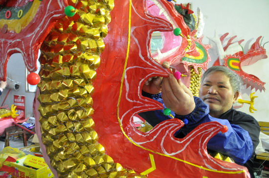 广西宾阳:扎龙迎龙年